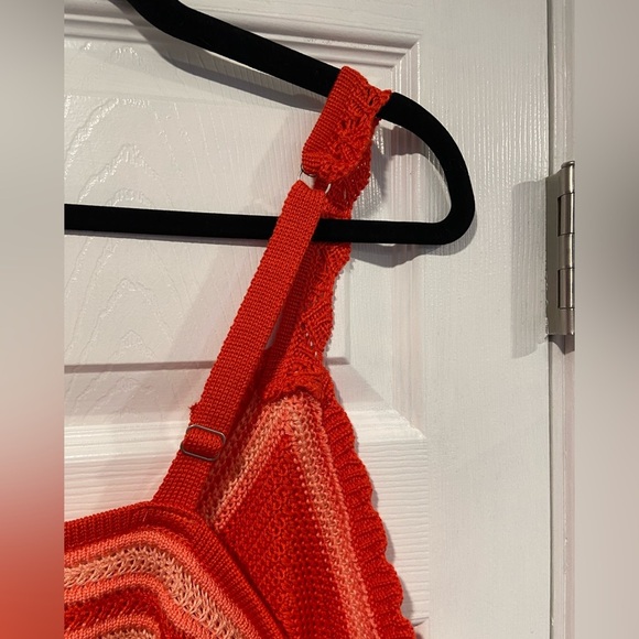 NWT Madden NYC Size XL Orange Coral Stripe Crochet Crop Top V Neck Adjustable - Picture 6 of 13